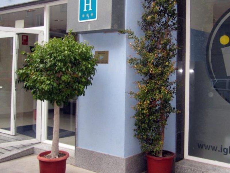 Hotel Eliseos Malaga Bagian luar foto