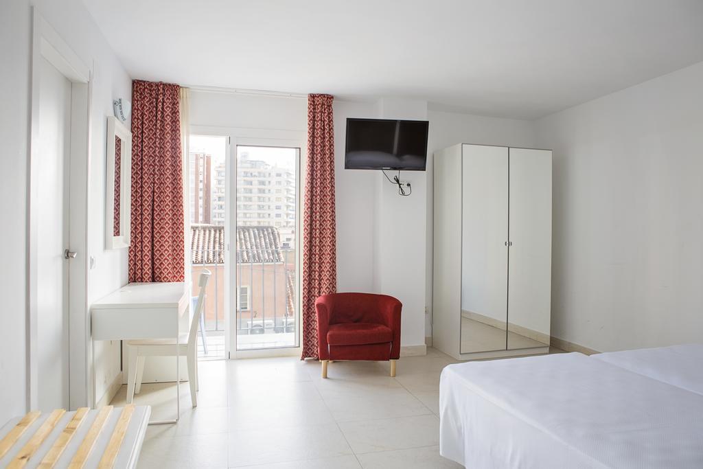 Hotel Eliseos Malaga Bagian luar foto