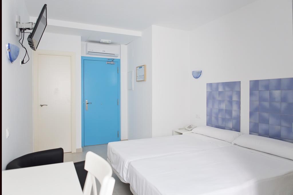 Hotel Eliseos Malaga Bagian luar foto
